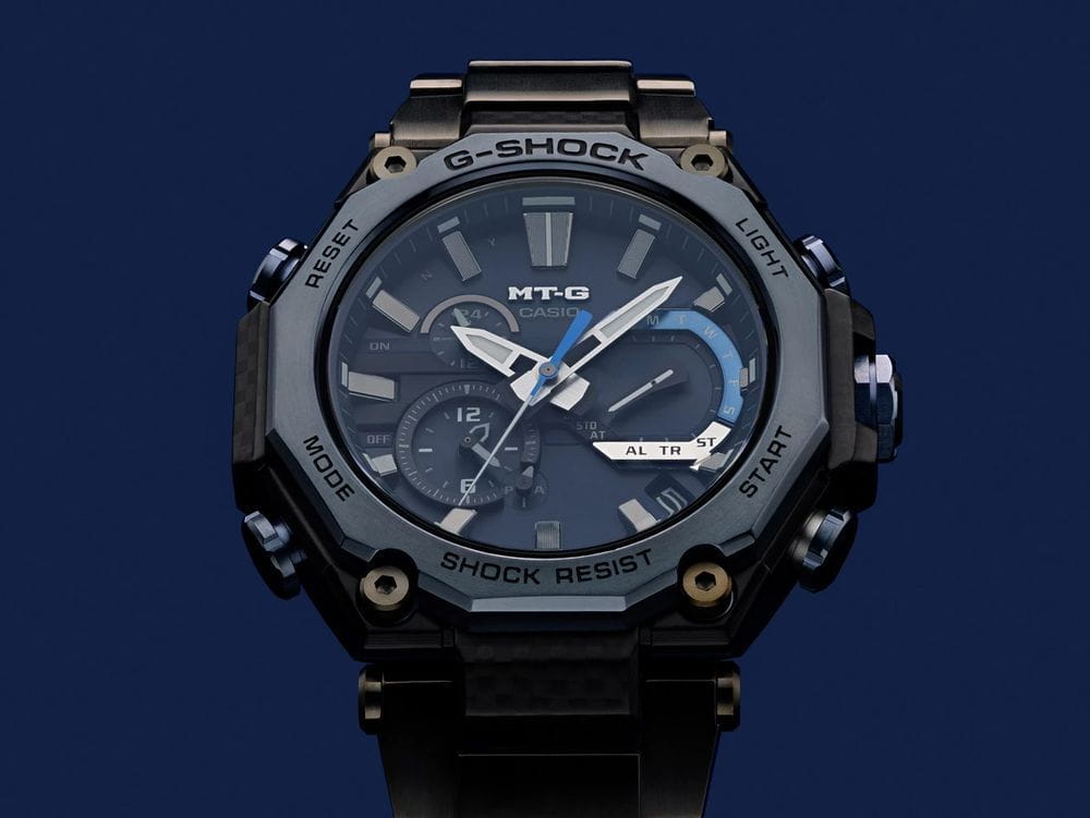 Casio Casio G-Shock Premium MTG-B2000YBD-2A MTG, наручные мужские часы фото под углом